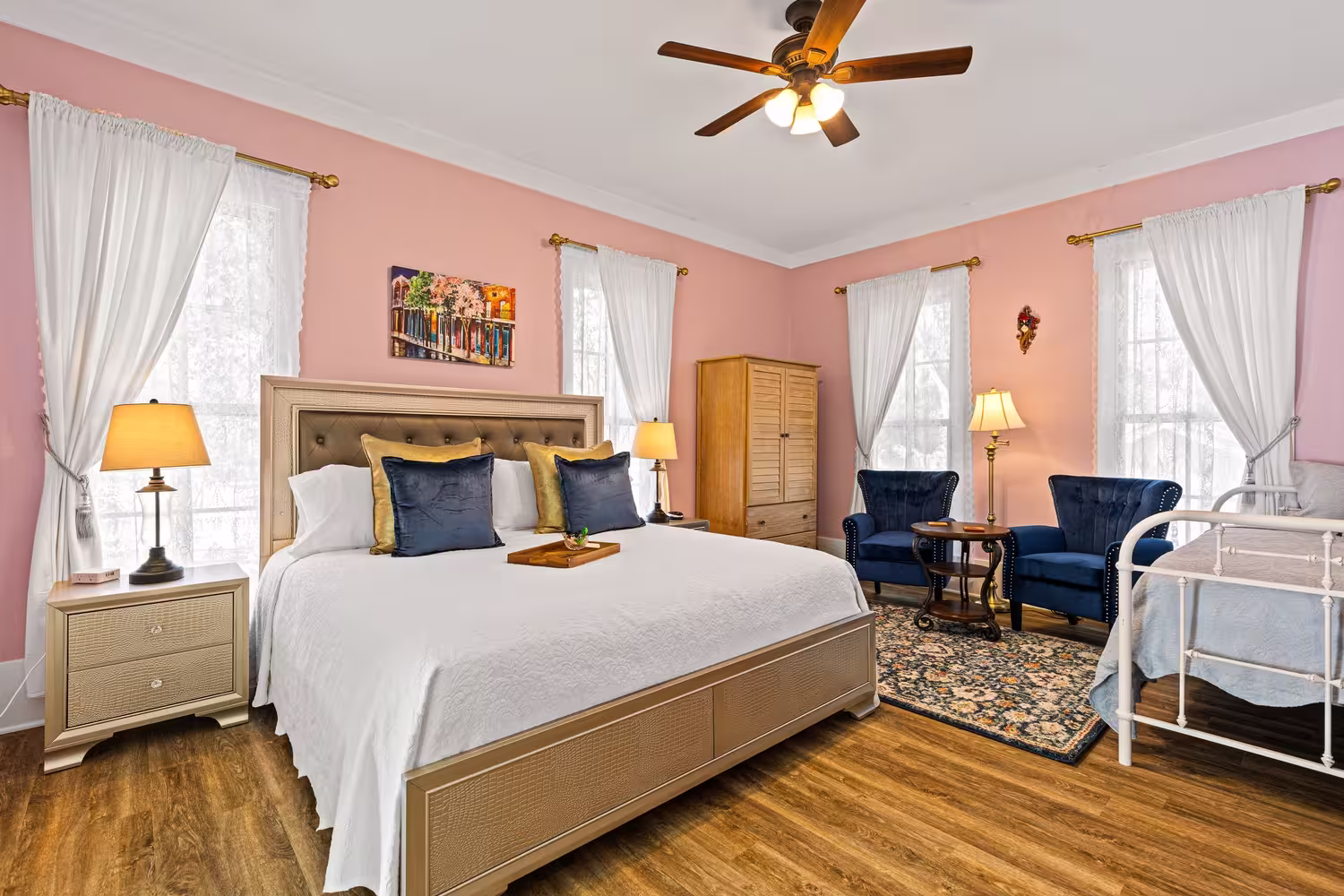 Mardi Gras Room 1