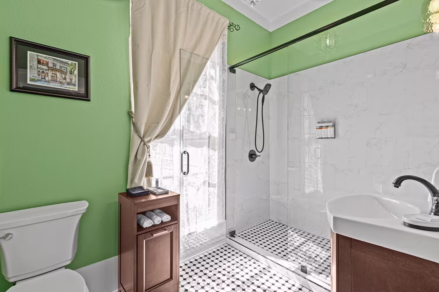 Mardi Gras Room 3