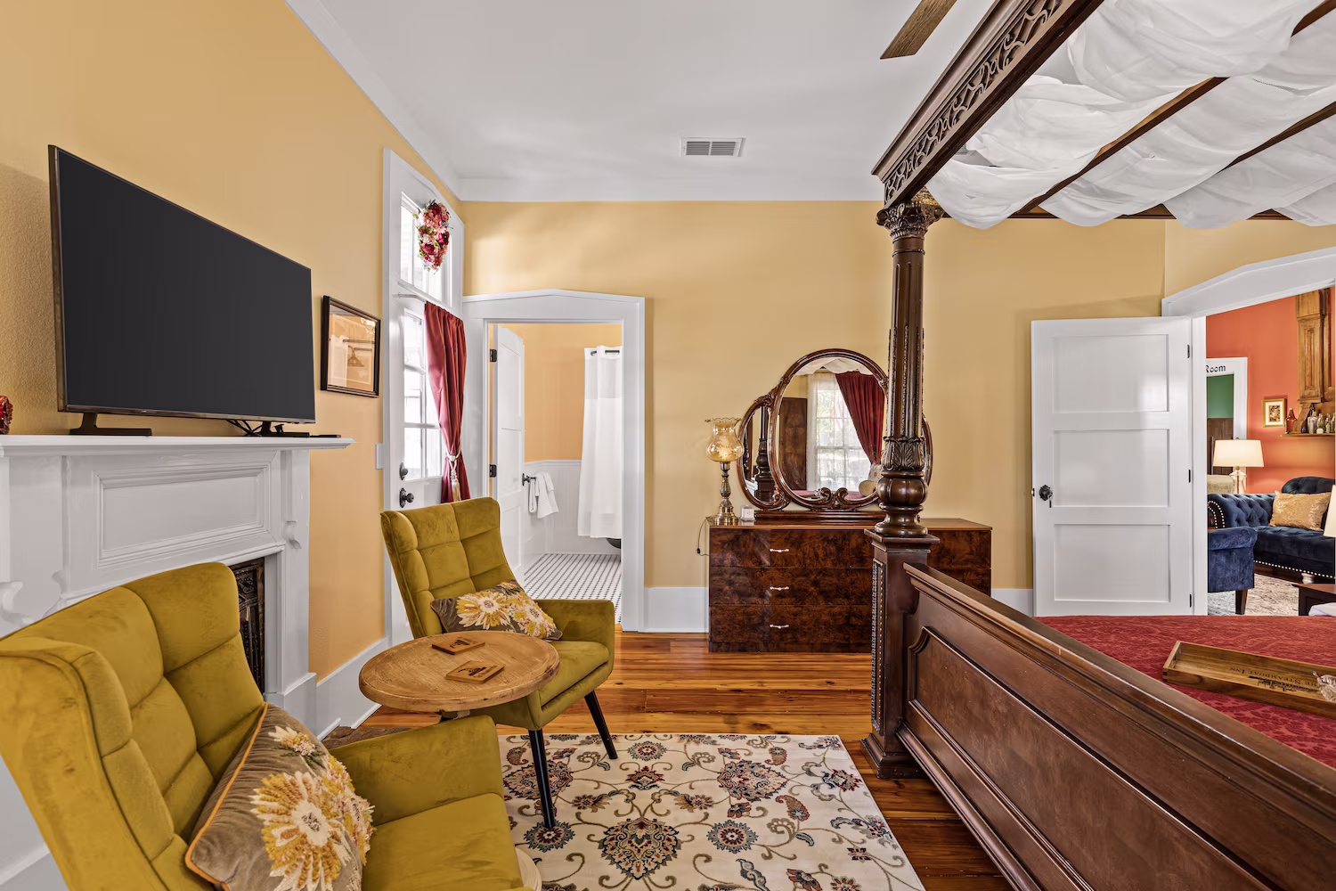Mittie Stephens Room — photo 3